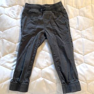 3T Dark gray jogger pants